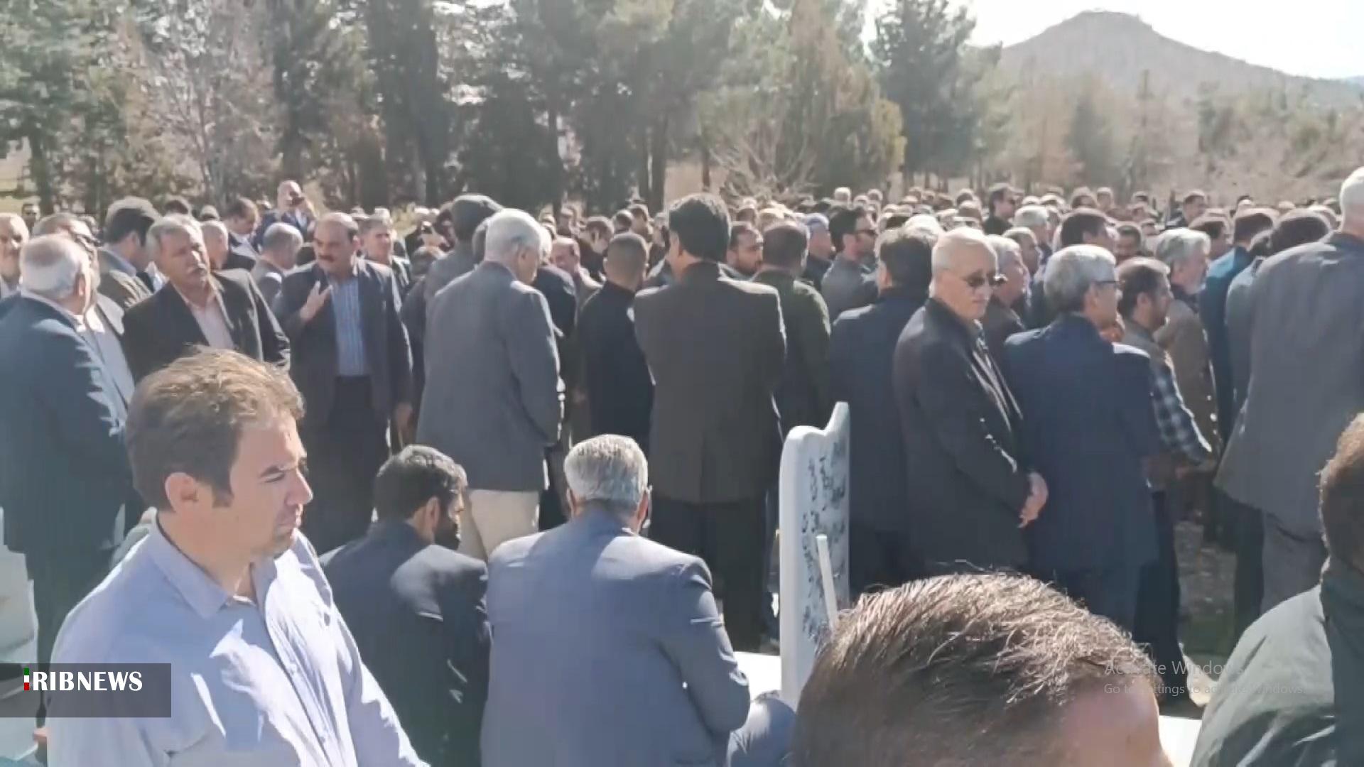 دیشب، ستاره تلویزیون و تئاتر ایلام، آسمانی شد