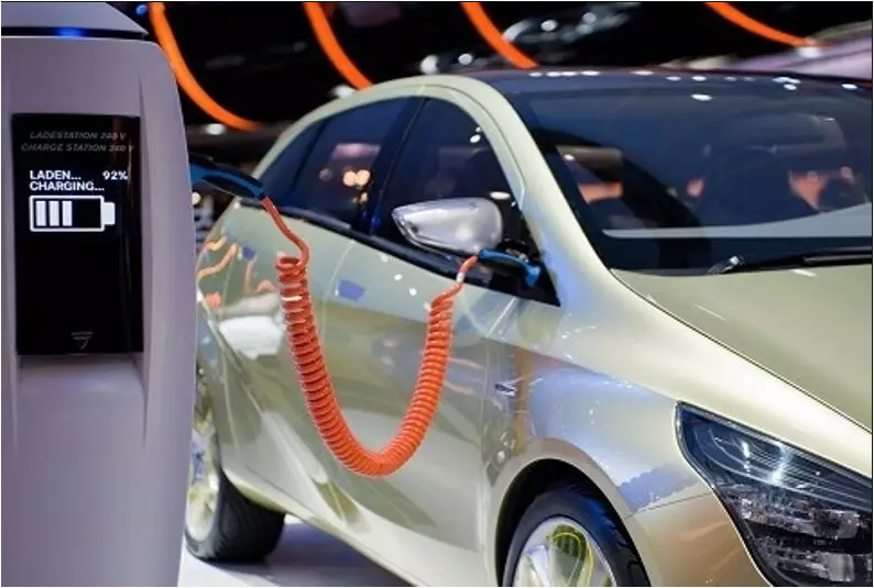 فراهم شدن تمهیدات تولید خودرو برقی در اهواز