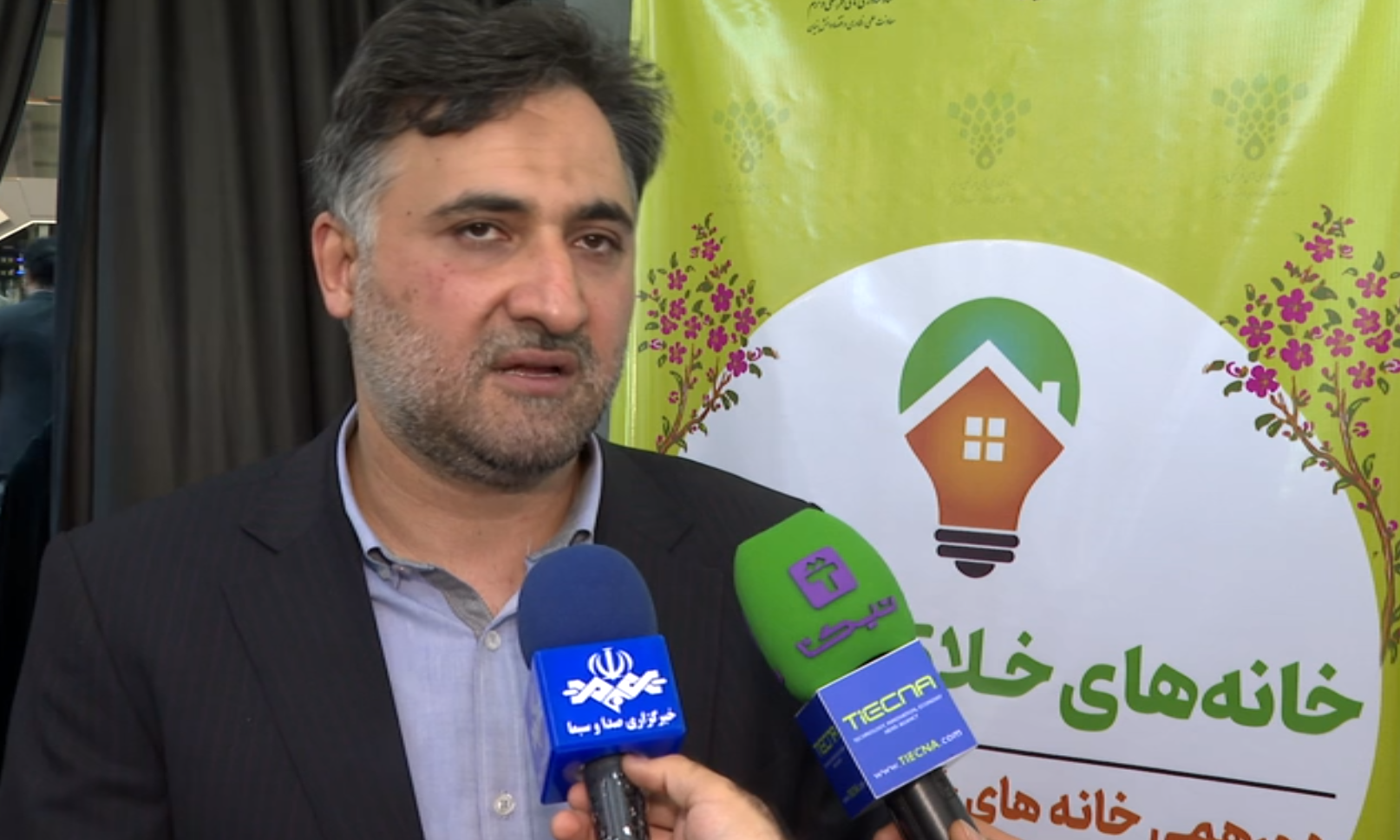 برخورداری خلاقها از اهمیت و جایگاهی هم تراز دانشبنیانها برخورداری خلاقها از اهمیت و جایگاهی هم تراز دانشبنیانها