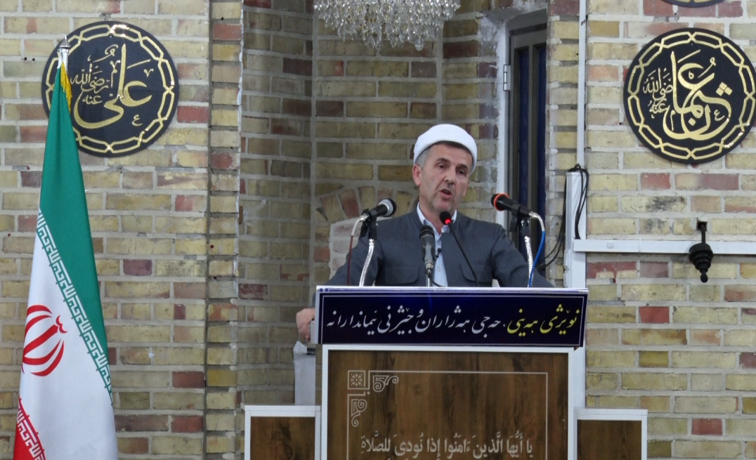 امام جمعه مهاباد: ایجاد شغل و کارآفرینی بزرگترین صدقه سرمایهداران در جامعه است امام جمعه مهاباد: ایجاد شغل و کارآفرینی بزرگترین صدقه سرمایهداران در جامعه است