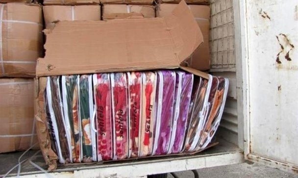 کشف ۳۲۴ تخته پتو قاچاق در دهلران کشف ۳۲۴ تخته پتو قاچاق در دهلران