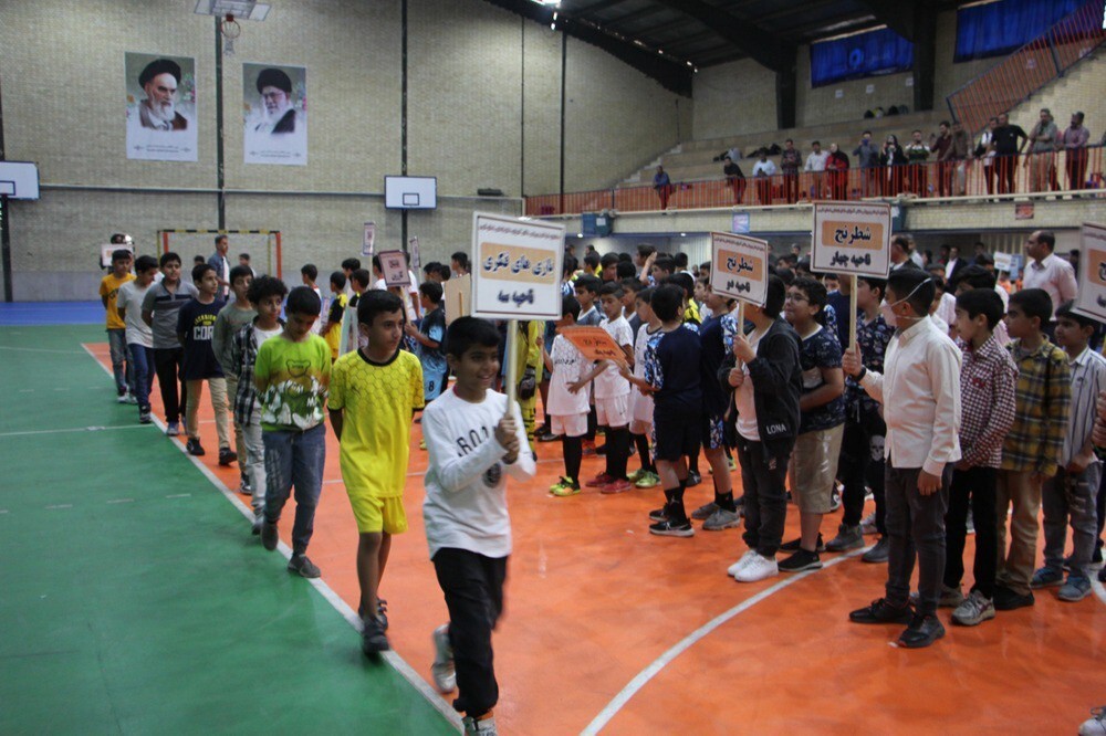 آغاز رقابت استانی ۴ هزار دانش آموز ابتدایی فارس