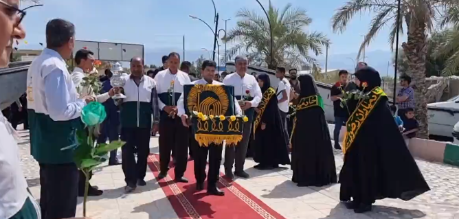 جشنواره ملی تئاتر خیابانی رضوی در جنوب کرمان آغاز شد