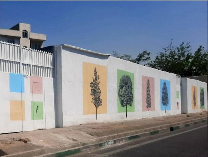 نقش و رنگ بر دیواره خاکستری بزرگراه شیخ فضل الله نوری نقش و رنگ بر دیواره خاکستری بزرگراه شیخ فضل الله نوری