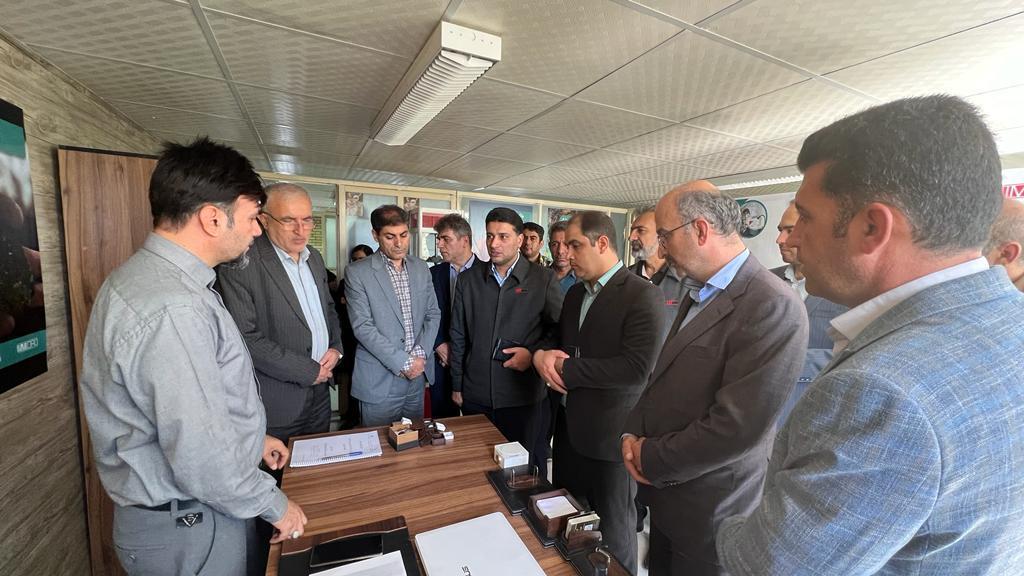 افتتاح کارگاه تراش گوهرسنگ در مرکز آموزش فنی و حرفهای سیرجان افتتاح کارگاه تراش گوهرسنگ در مرکز آموزش فنی و حرفهای سیرجان