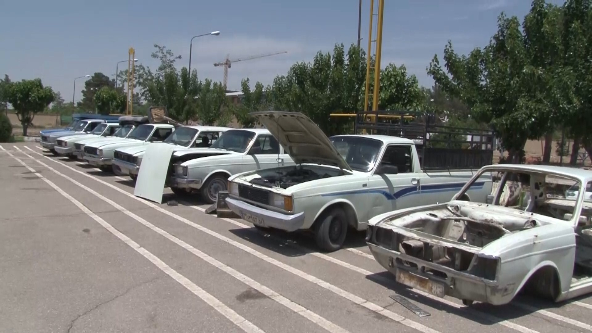 دستگیری ۱۰ سارق خودرو در شهرستان نجف آباد