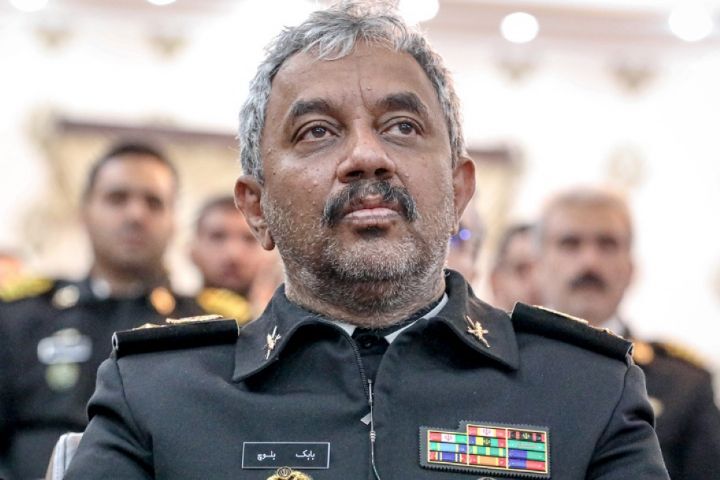 امیر دریادار بلوچ : ناوگروه ۸۶ به‌زودی در بندرعباس پهلوگیری می‌كند