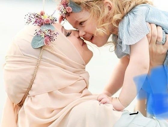 بیشتر مادرها خود را بهترین مادر دنیا میدانند بیشتر مادرها خود را بهترین مادر دنیا میدانند