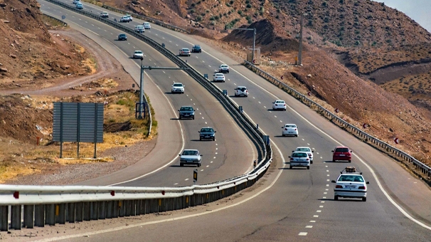 ارتقای ایمنی مسیرهای منتهی به مشهد مقدس اولویت وزارت راه است