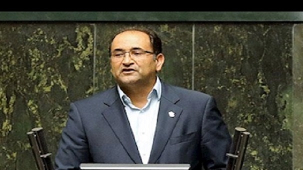 دستگاه دیپلماسی موضوع شهادت مرزبانان کشور را از طریق رایزنی با پاکستان پیگیری کند