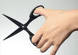 قیچی در  دست چپ