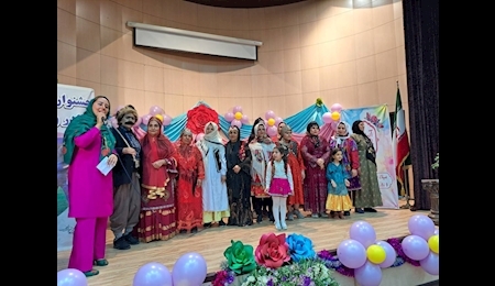 حضور هزار مادر و دختر در جشنواره بزرگ «مادر و دختر» باب الرضای تهران حضور هزار مادر و دختر در جشنواره بزرگ «مادر و دختر» باب الرضای تهران