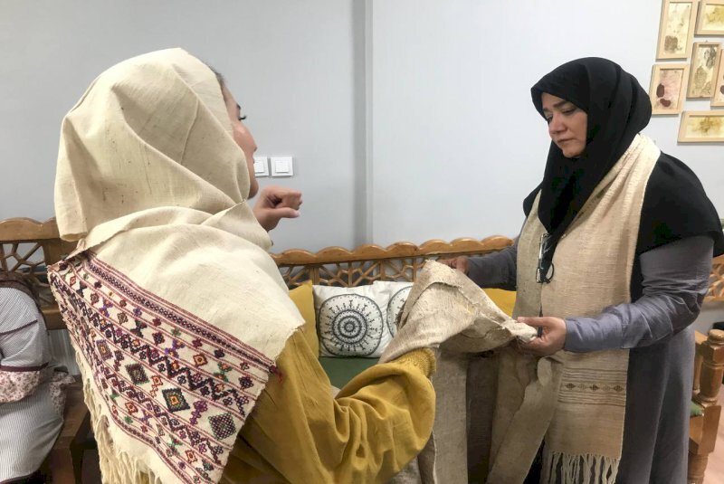 نقش صنایع‌دستی در ترویج فرهنگ حجاب و عفاف