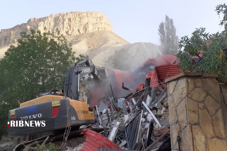 قلع و قمع ۷ باب ویلای غیرمجاز در فیروزکوه