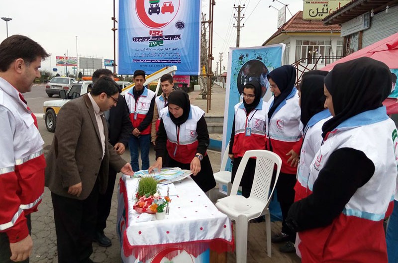 سازماندهی ۲۰ هزار امدادگر هلال احمر در کشور سازماندهی ۲۰ هزار امدادگر هلال احمر در کشور