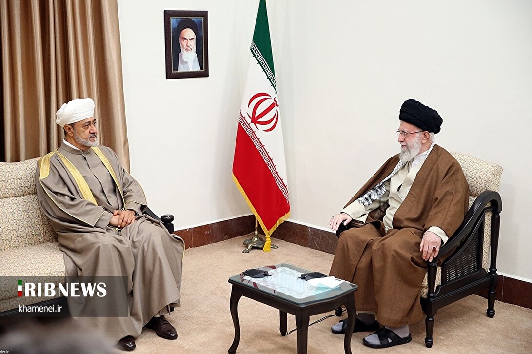 دیدار سلطان عمان با رهبر انقلاب