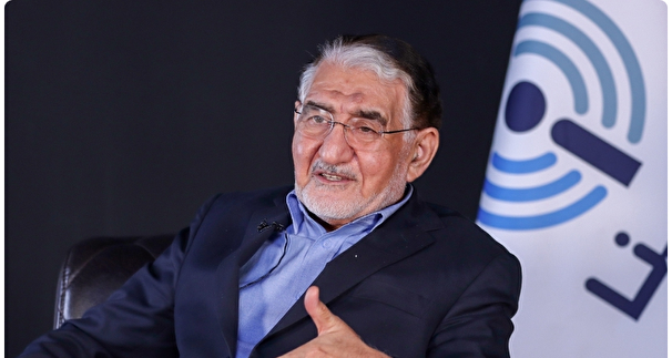 ۳۰۰ میلیارد دلار ارزآوری در تجارت خارجی با کشور‌های همسایه