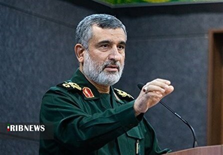 پاسخ سردار حاجی‌زاده به سوالی درباره انتقام خون سردار سلیمانی: دنبال‌شان هستیم...