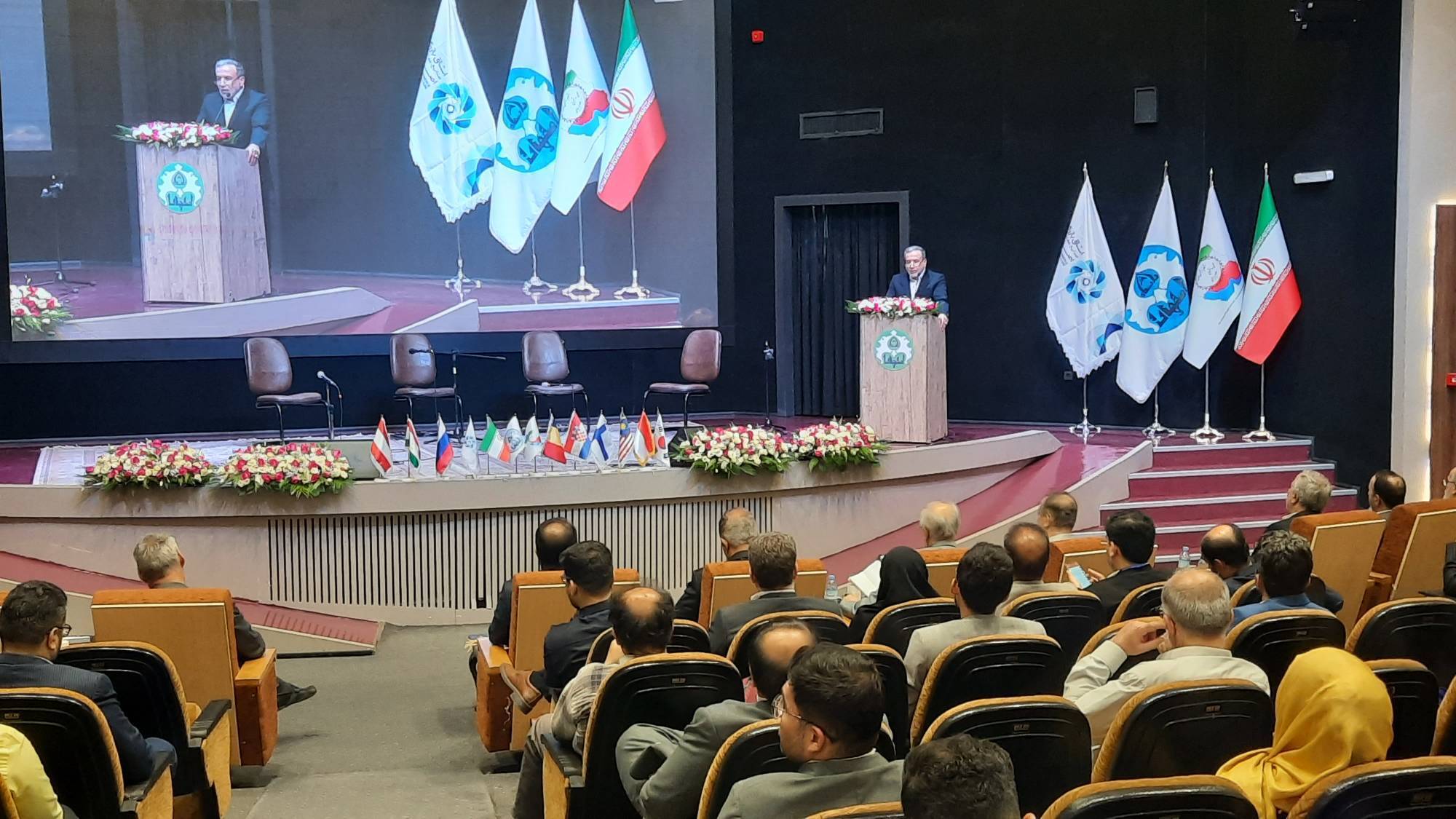 بی اثر کردن تحریم با ظرفیت‌های دیپلماسی عمومی