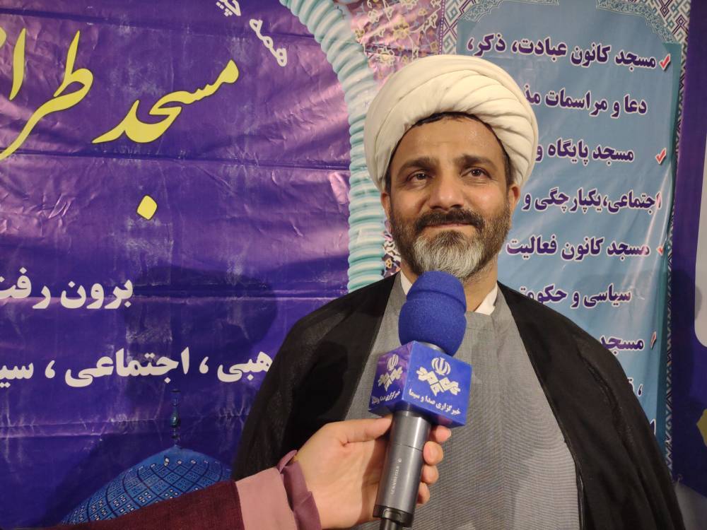 تجلیل از 30نفر از پیر غلامان و میان داران پیشکسوت