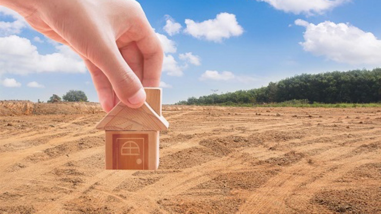 اعطای زمین رایگان به ۹۰۰ خانواده دارای سه فرزند