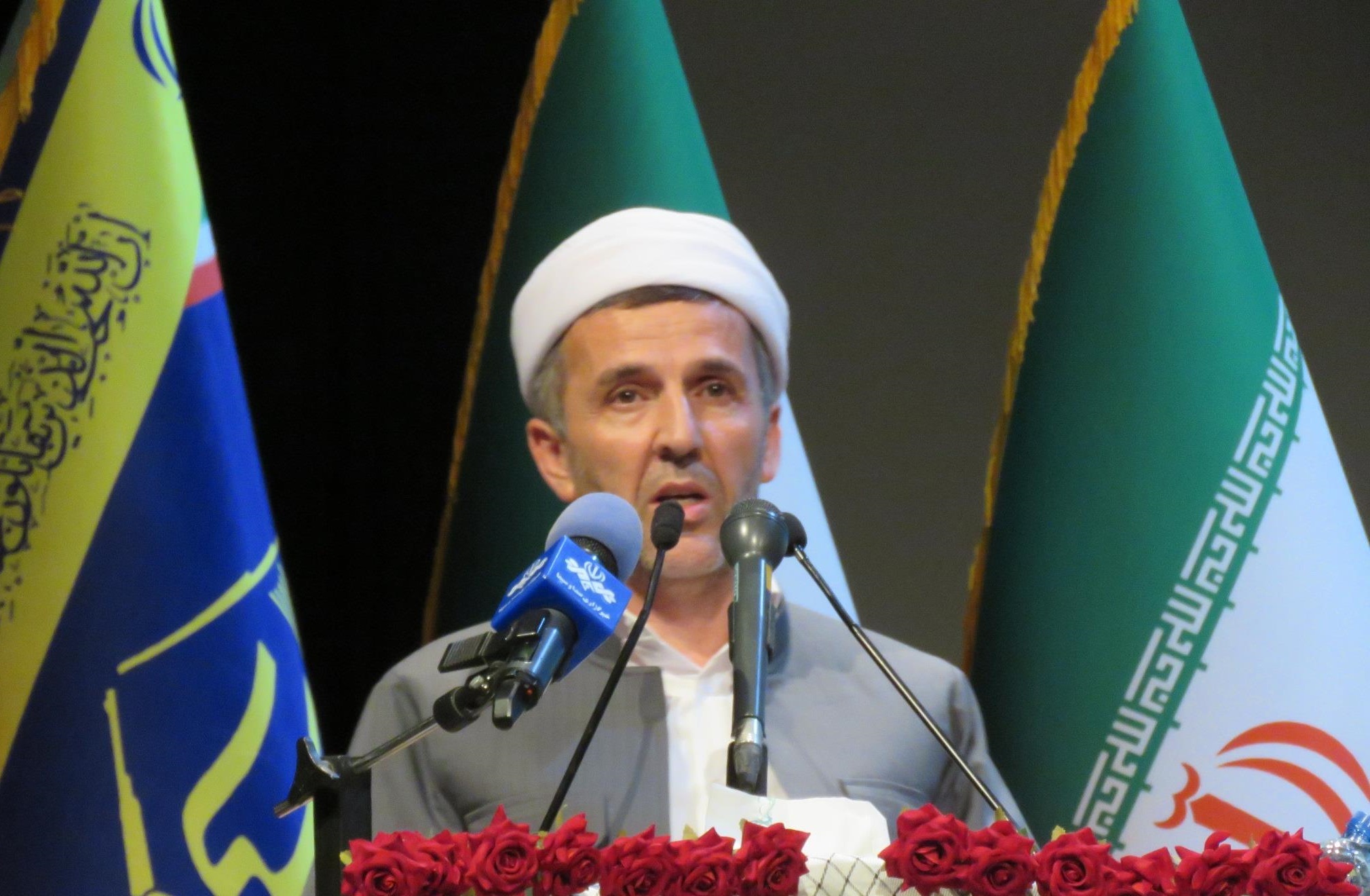 برگزاری یادواره شهدای عشایر و سرداران شهید دفاع مقدس در مهاباد برگزاری یادواره شهدای عشایر و سرداران شهید دفاع مقدس در مهاباد