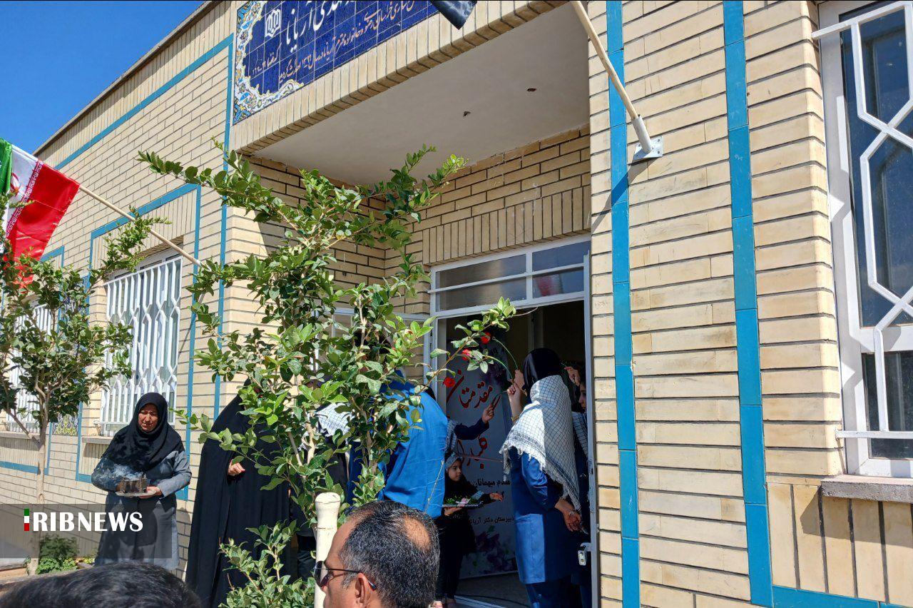 در چهارمین روز از هفته دولت چند طرح در شهرستان‌های خلیل آباد، سبزوار و خواف به بهره برداری رسید.