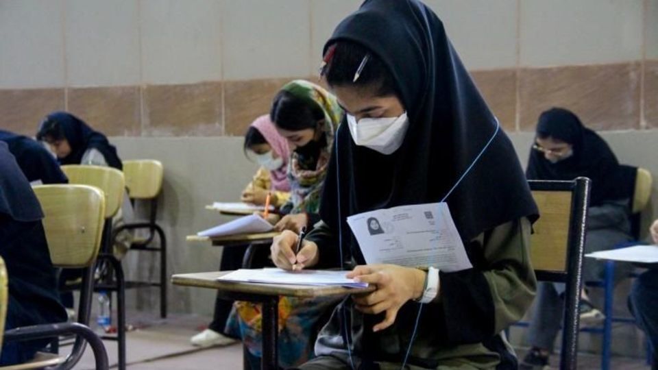 کسب ۷۶ رتبه دو و سه رقمی دانش آموزان بیرجندی در کنکور