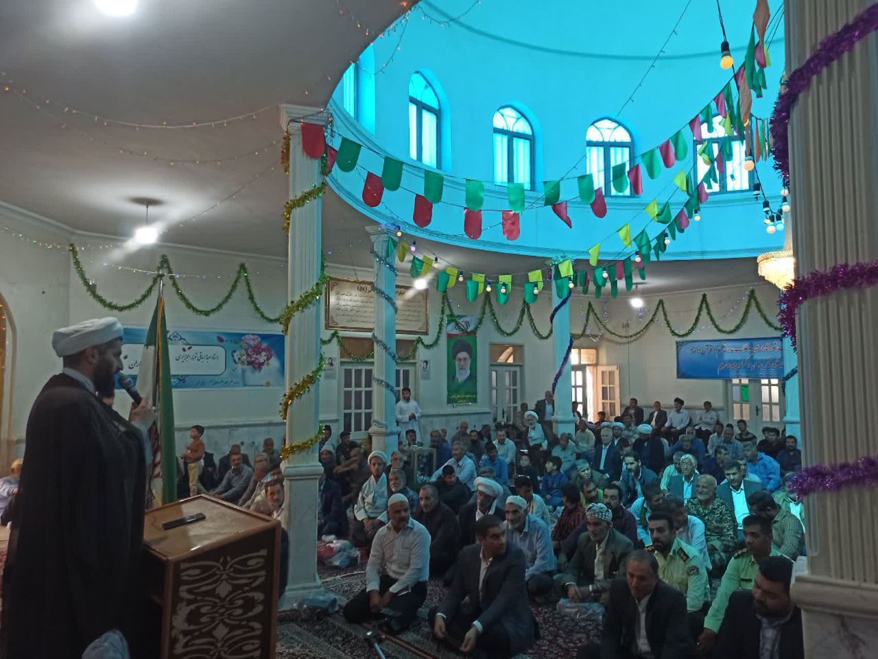 برگزاری جشن هفته وحدت در رضویه