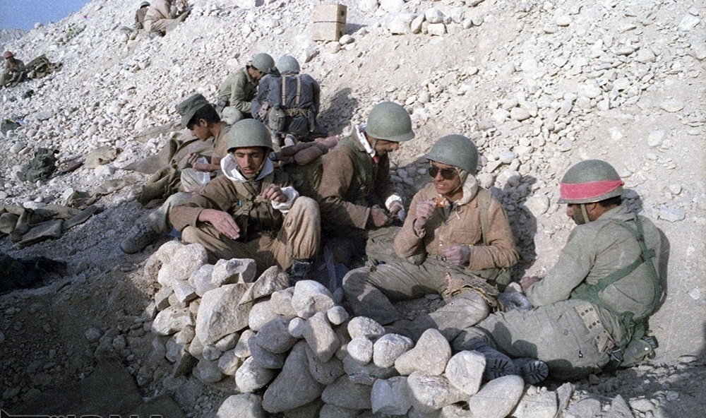 یادی از رشادت رزمندگان اسلام در عملیات عاشورا