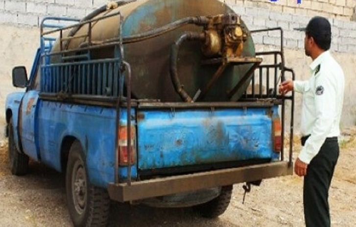 کشف بیش از یکهزار لیتر گازوئیل قاچاق در هویزه کشف بیش از یکهزار لیتر گازوئیل قاچاق در هویزه