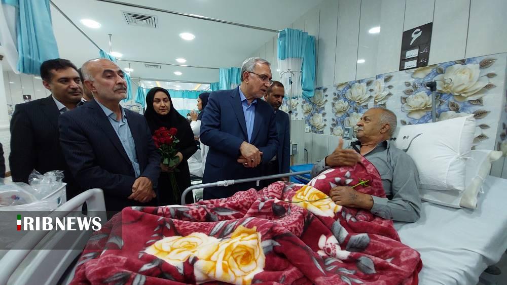 بهره برداری از بزرگترین مرکز دیالیز شرق فارس در فسا بهره برداری از بزرگترین مرکز دیالیز شرق فارس در فسا