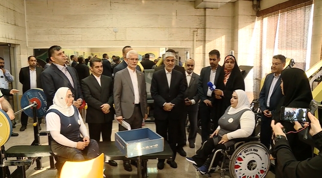 وزیر ورزش: مشکل بیمه و اشتغال ورزشکاران جانباز و توانیاب بررسی میشود وزیر ورزش: مشکل بیمه و اشتغال ورزشکاران جانباز و توانیاب بررسی میشود