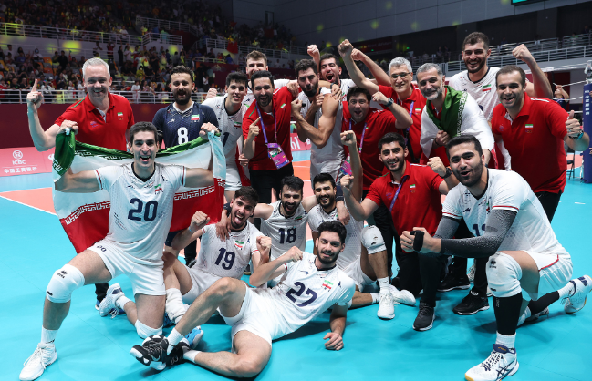 تیم ملی والیبال به ریودوژانیرو رسید