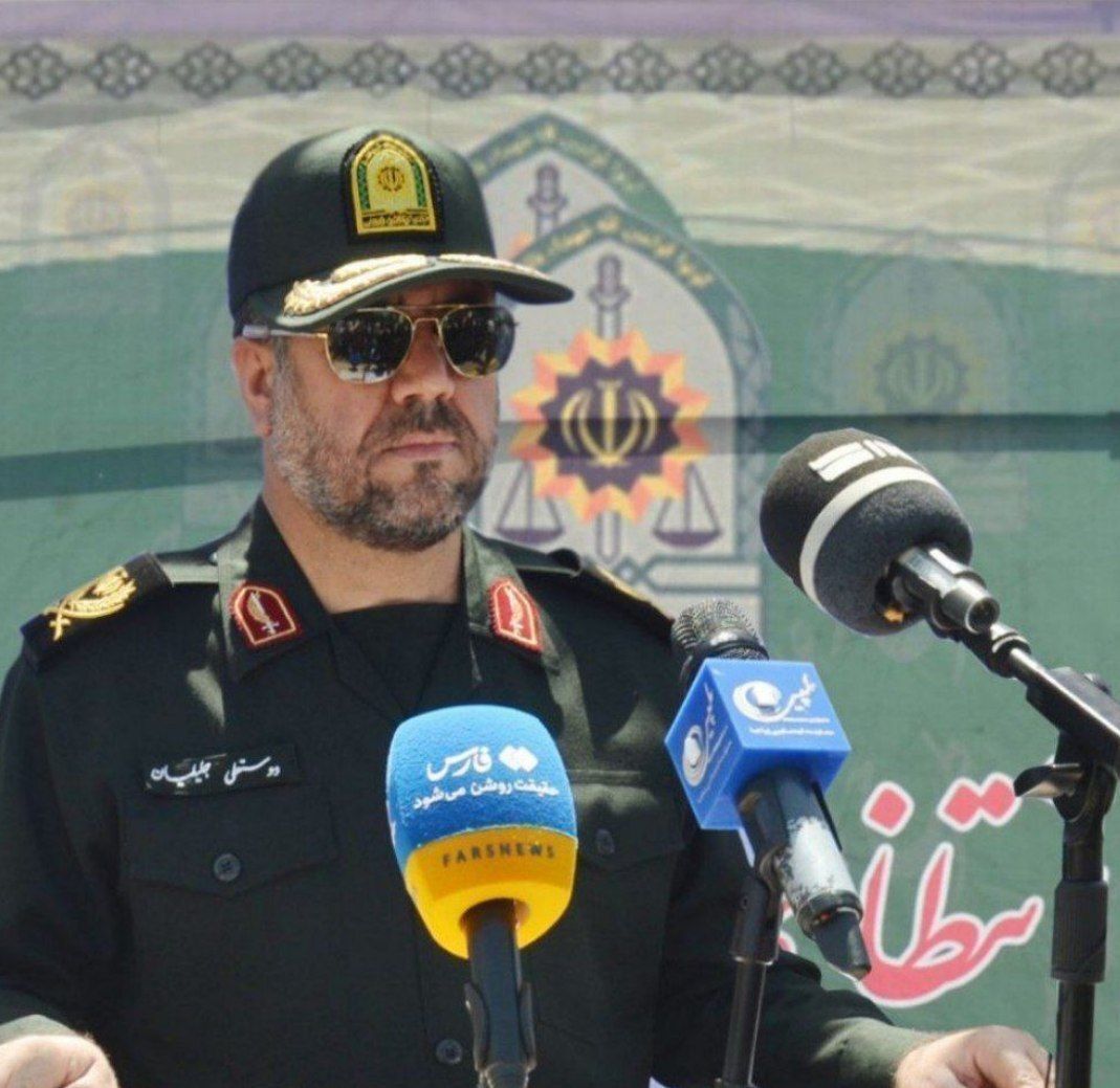 توقیف خودروی قاچاق ۸۰ میلیاردی در چابهار توقیف خودروی قاچاق ۸۰ میلیاردی در چابهار