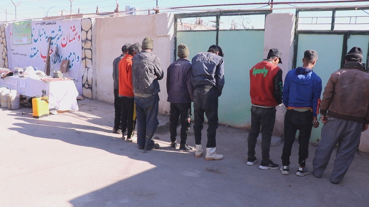 دستگیری ۵۵ سارق و معتاد متجاهر در فیروزه دستگیری ۵۵ سارق و معتاد متجاهر در فیروزه