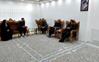 دیدار و سرکشی با خانواده شهدا ادای دین به مقام والای شهدا است دیدار و سرکشی با خانواده شهدا ادای دین به مقام والای شهدا است