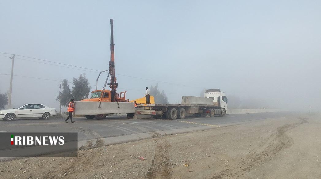 نصب پنلهای جداکننده در محور بندرترکمن – کردکوی نصب پنلهای جداکننده در محور بندرترکمن – کردکوی