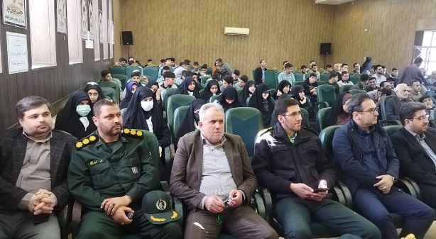 یادی از رشادتهای فرزندان شهید دیار سردار میرزا کوچک جنگی یادی از رشادتهای فرزندان شهید دیار سردار میرزا کوچک جنگی