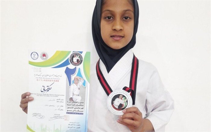 درخشش دانشآموز شهرستان خلیل آباد در مسابقات کاراته کشور درخشش دانشآموز شهرستان خلیل آباد در مسابقات کاراته کشور