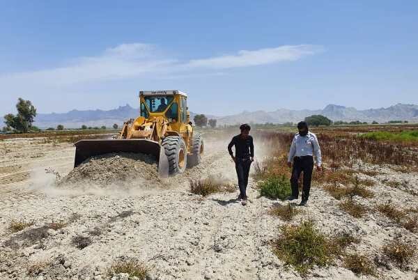 رفع تصرف ۶۰ هکتار از زمین‌های ملی در پارسیان