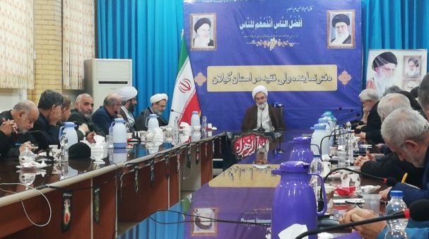 ضرورت بهره گیری از نیرو‌های جبهه‌ی انقلاب برای اعتلای نظام