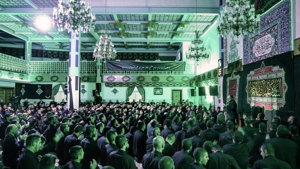 برگزاری مراسم عزاداری شب شهادت حضرت فاطمه زهرا (س) برگزاری مراسم عزاداری شب شهادت حضرت فاطمه زهرا (س)