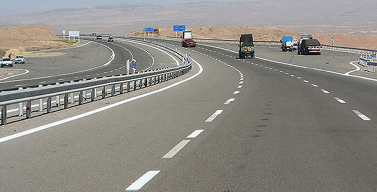 مشارکت ۶۰ درصدی سرمایه گذار بخش خصوی در ساخت آزاد راه ارومیه - تبریز مشارکت ۶۰ درصدی سرمایه گذار بخش خصوی در ساخت آزاد راه ارومیه - تبریز