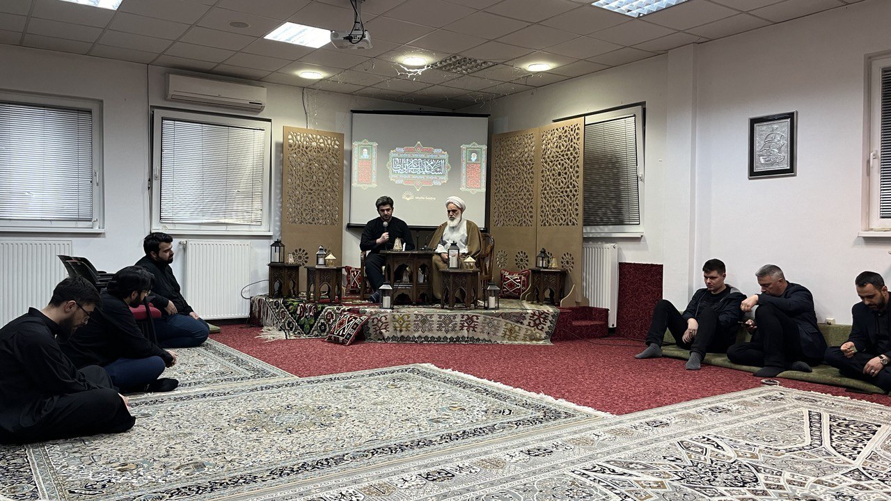 مراسم دومین شب از لیالی قدر با حضور شیعیان در شهرهای مختلف جهان