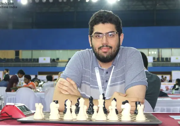 پیروزی ایدنی و علی‌نسب در دور نخست شطرنج آزاد اسپانیا