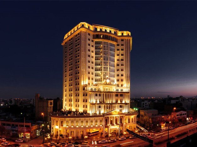 ظرفیت اشغال هتلهای مشهد به ۸۰ درصد رسید ظرفیت اشغال هتلهای مشهد به ۸۰ درصد رسید