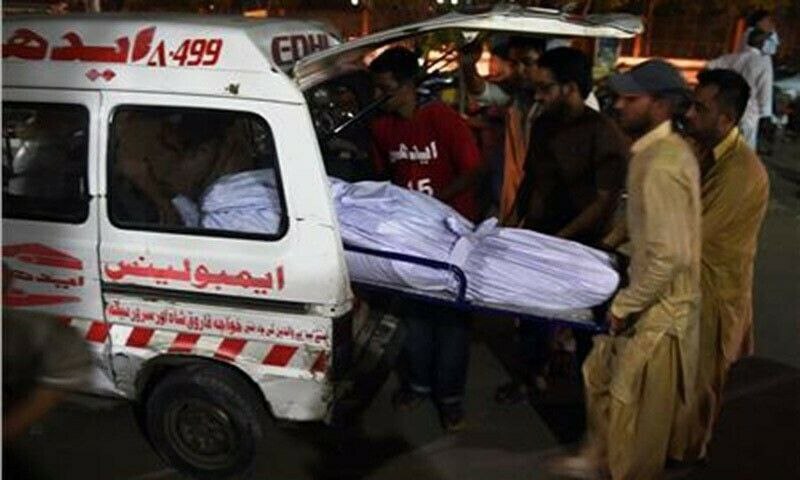 حادثه جاده‌ ای در پاکستان با بیش از ۴۷ کشته و زخمی