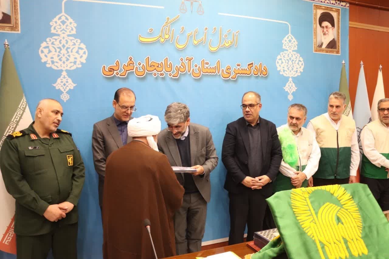 سازش ۳۹ مورد پرونده قتل طی ۹ ماه سال جاری در آذربایجان غربی سازش ۳۹ مورد پرونده قتل طی ۹ ماه سال جاری در آذربایجان غربی