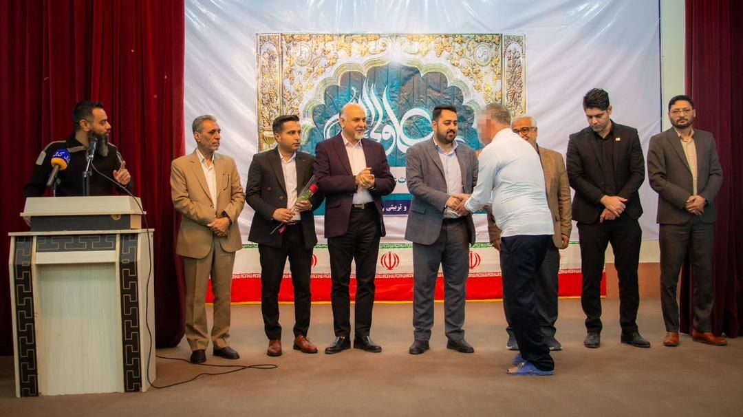 آزادی قدیمیترین زندانی محکوم به قصاص کشور در هرمزگان آزادی قدیمیترین زندانی محکوم به قصاص کشور در هرمزگان